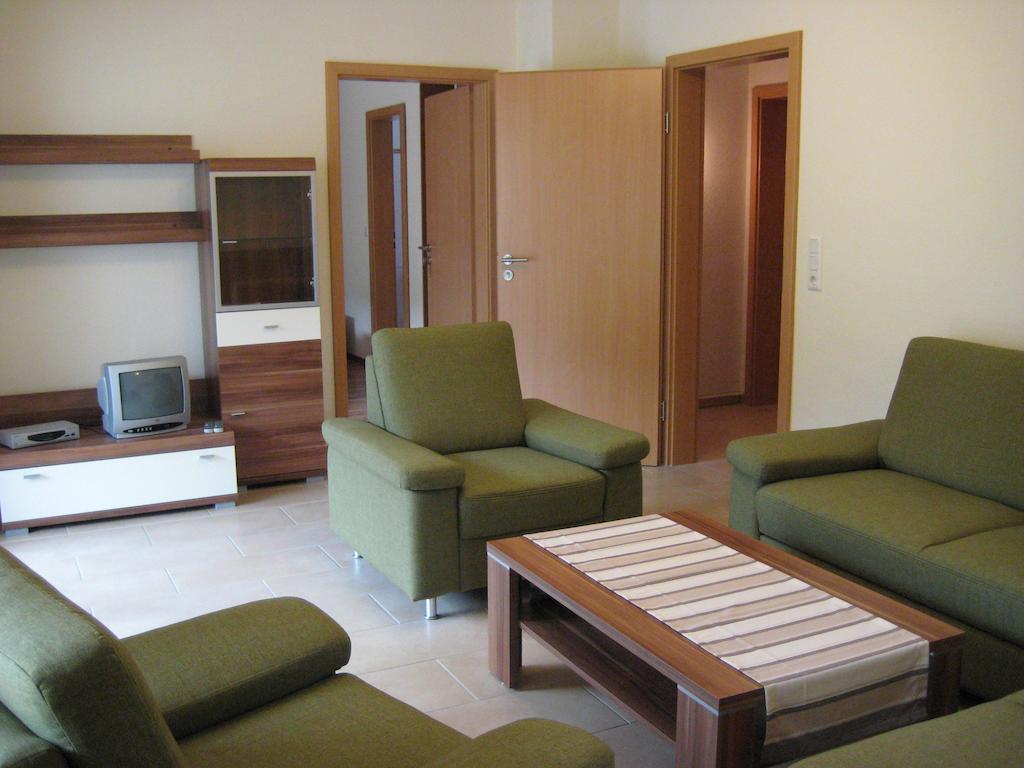 Hotel Weingut Goeres Briedel Habitación foto
