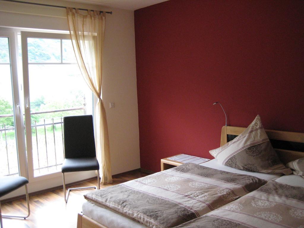 Hotel Weingut Goeres Briedel Habitación foto
