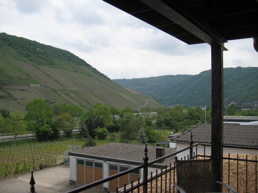 Hotel Weingut Goeres Briedel Habitación foto